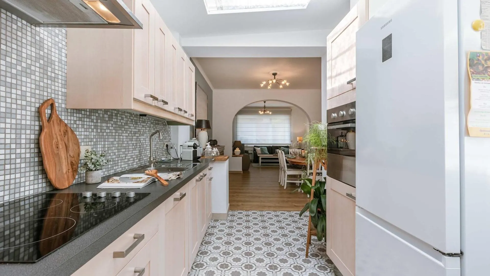 Huswell - Spacious Apartment With Terrace, Pets Are Welcome Ostend